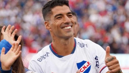 澳洲幸运10历史-苏亚雷斯亮相乌拉圭民族 签至年底 月薪仅3万美元