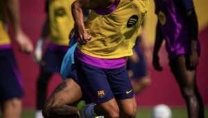 伤缺将近1年！伯纳尔社媒晒照：重返球队参加训练☝️