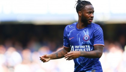 号码预测-记者：富勒姆、水晶宫询问斯特林情况，那不勒斯也有意球员